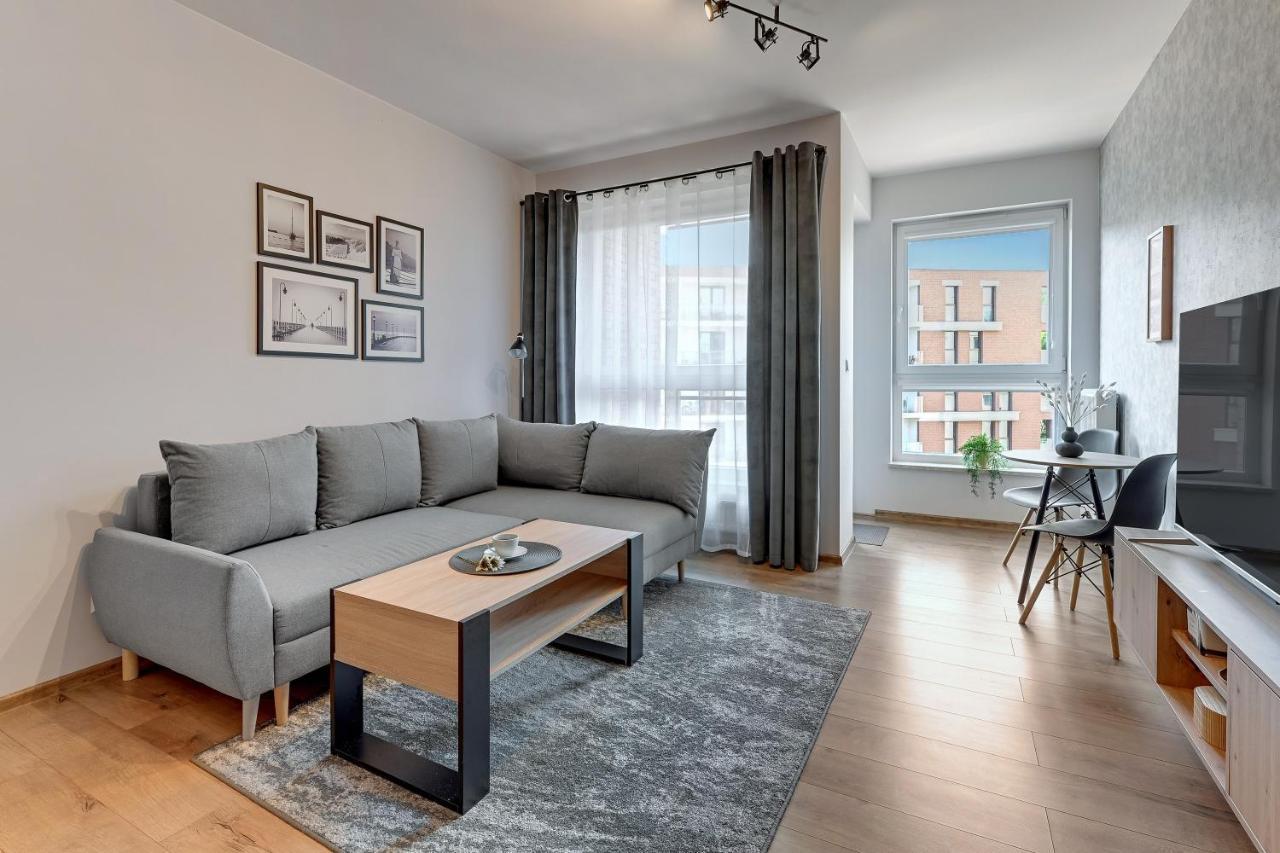 Bastion Walowa City Center By Downtown Apartments Гданск Стая снимка