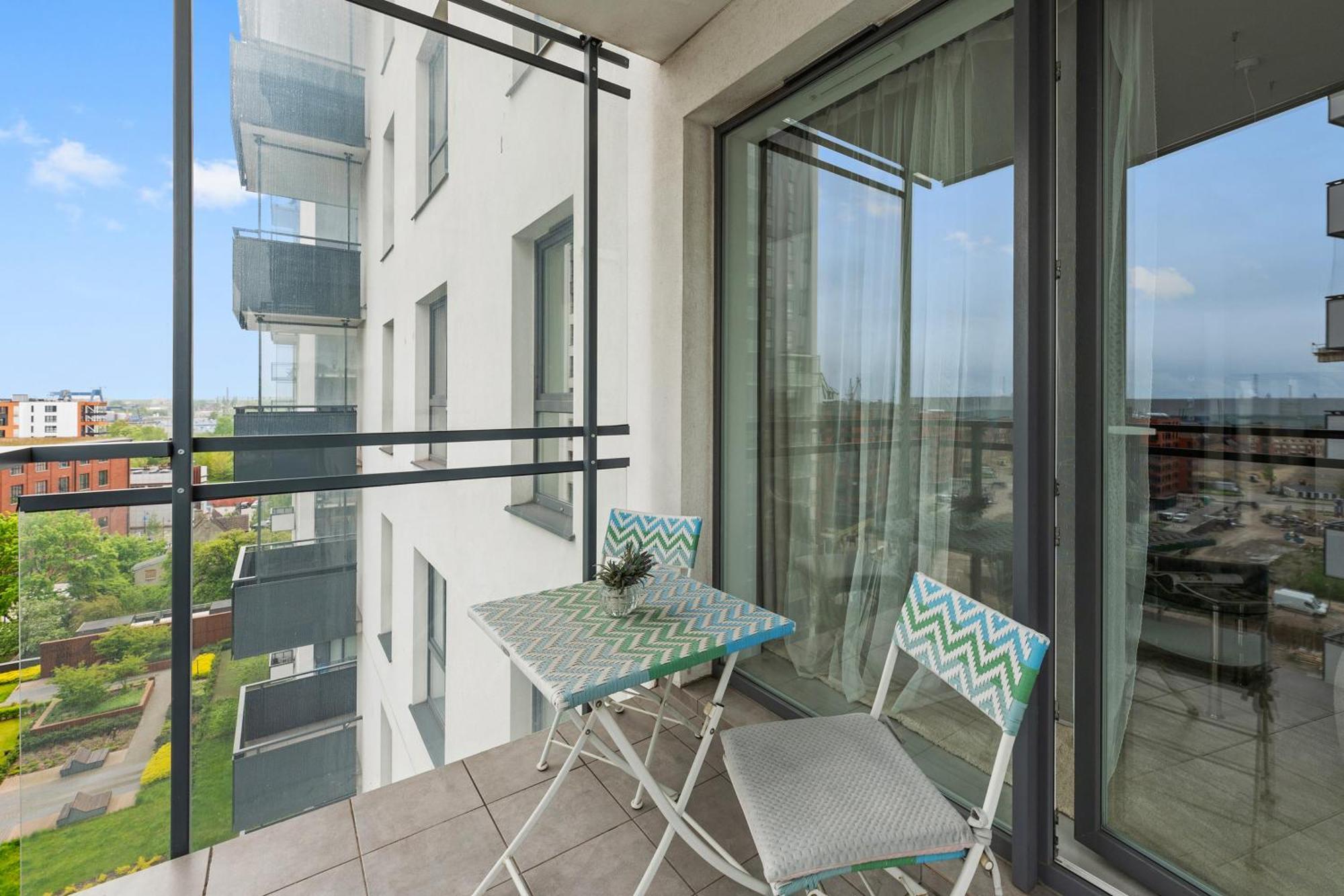 Bastion Walowa City Center By Downtown Apartments Гданск Стая снимка