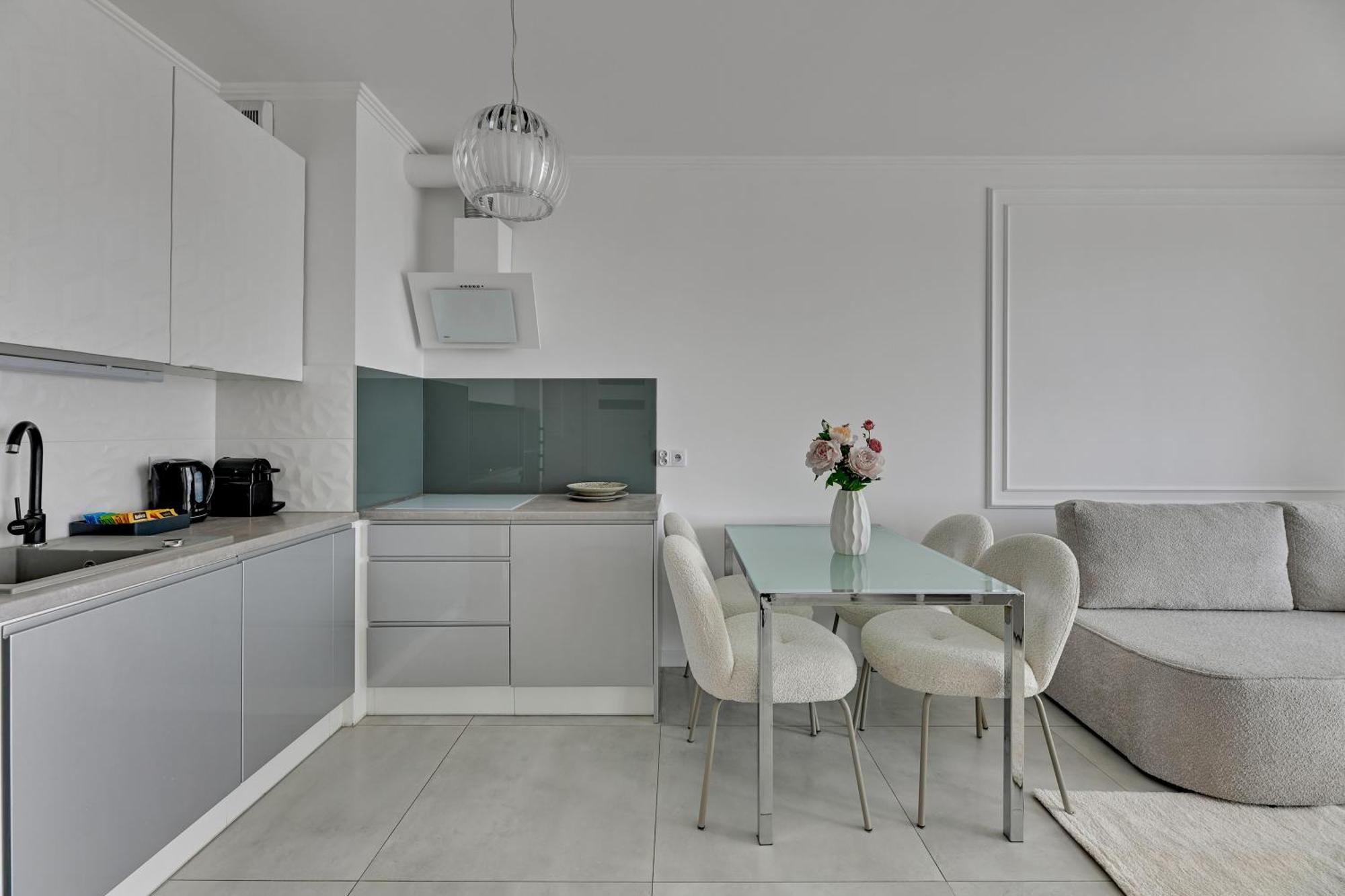 Bastion Walowa City Center By Downtown Apartments Гданск Стая снимка